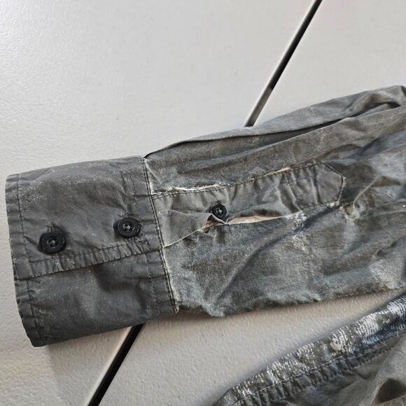 Roar Shirt Men's Small Bleached Gray Embordered Wings Conquer Y2K Button Down - Picture 10 of 16